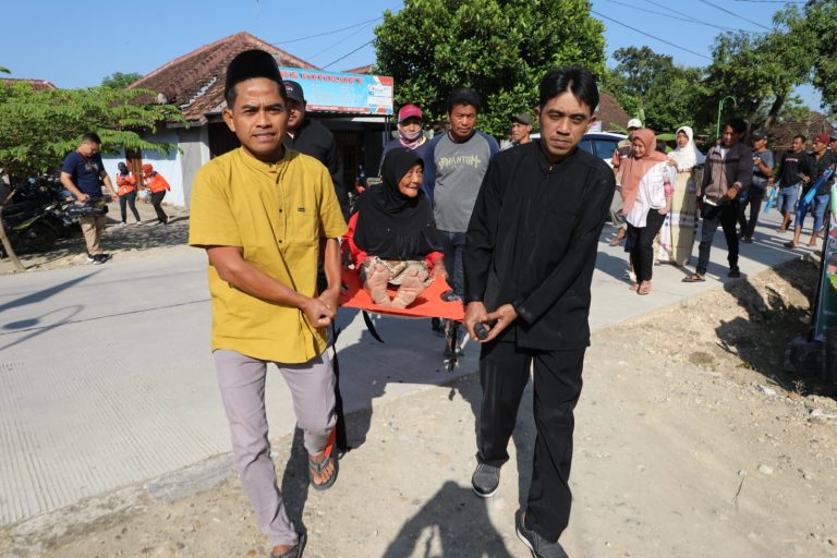 HKB 2023: BNPB Gelar Simulasi Evakuasi Banjir Bagi Warga Blora