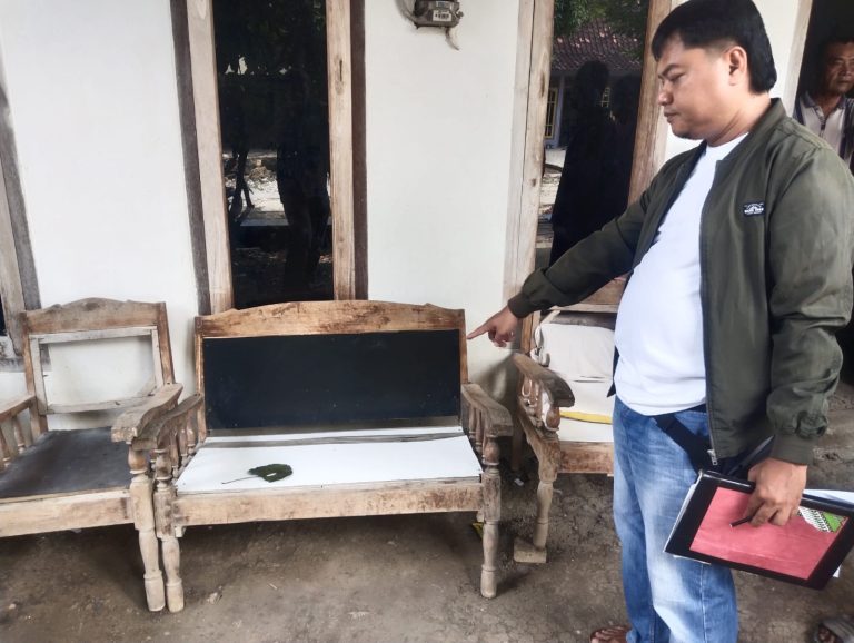 Diduga Kelelahan, Seorang Pria Meninggal Saat Membuat Jembatan