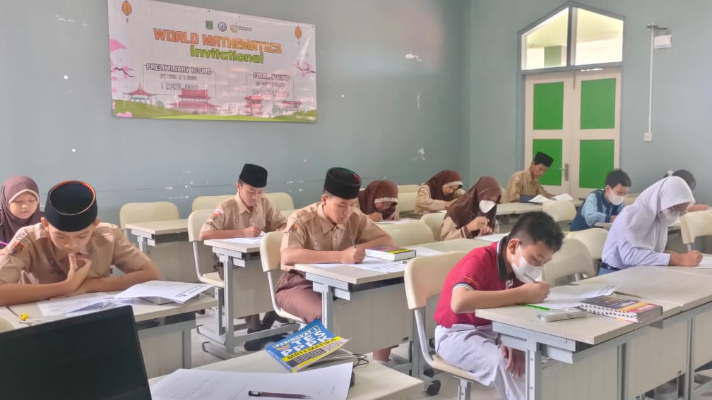 Tiga Siswa MTsN 1 Pati Lolos Final World Mathematics Invitation Korsel