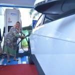 Dukung Program Pemerintah, Mbak Ita Resmikan SPKLU di Balaikota Semarang