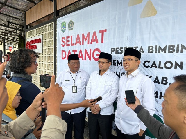 Maman Imanulhaq Harap Presiden Jokowi Dapat Lepas Jemaah Haji Perdana di BIJB Kertajati