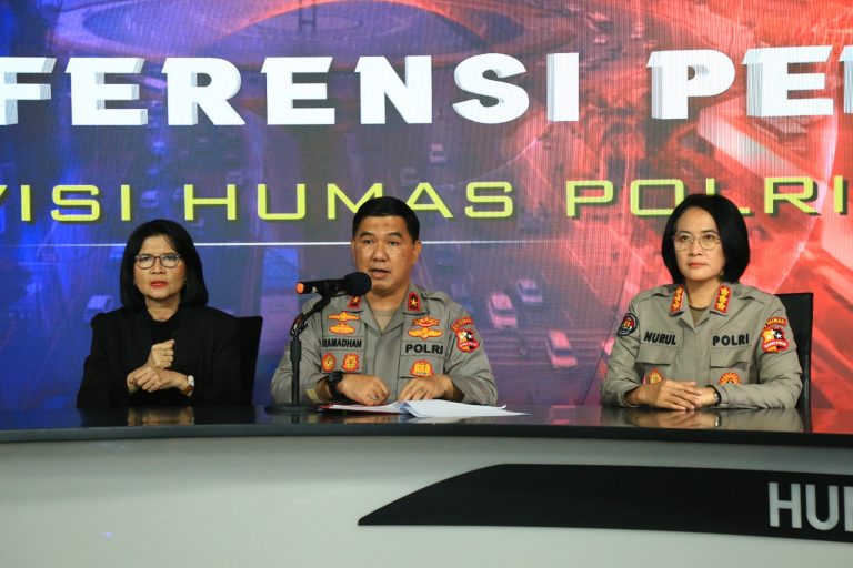 Densus 88 Tangkap Terduga Teroris di Jatim dari Jaringan JI dan JAD