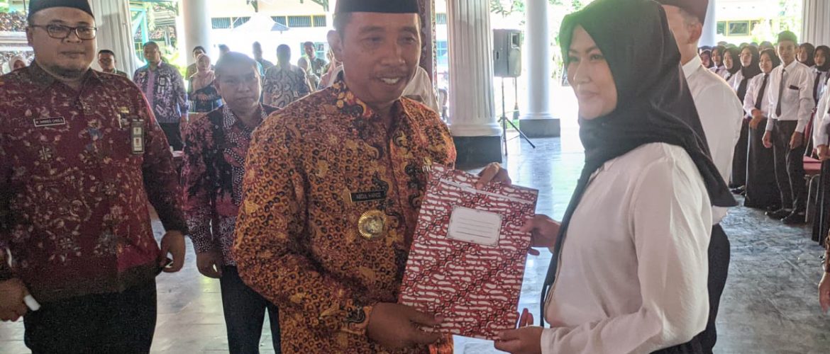377 Tenaga Kesehatan Terima SK PPPK, Bupati: Jangan Merasa di Bawahnya PNS