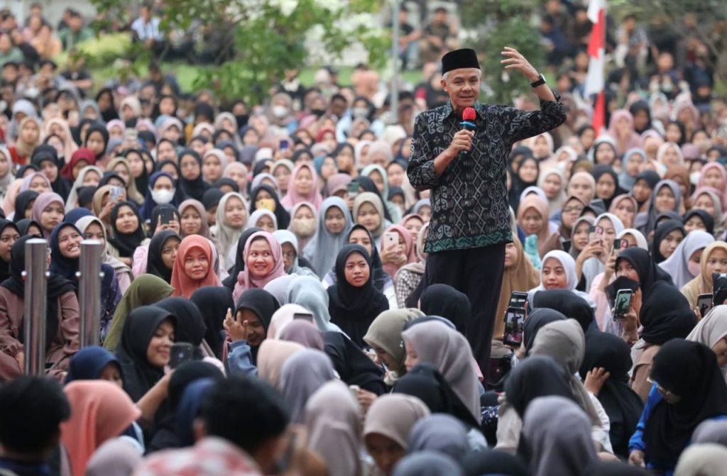 Isi Kuliah Umum, Ganjar Ajarkan Pentingnya Nilai Kebangsaan Berlandaskan Keagamaan