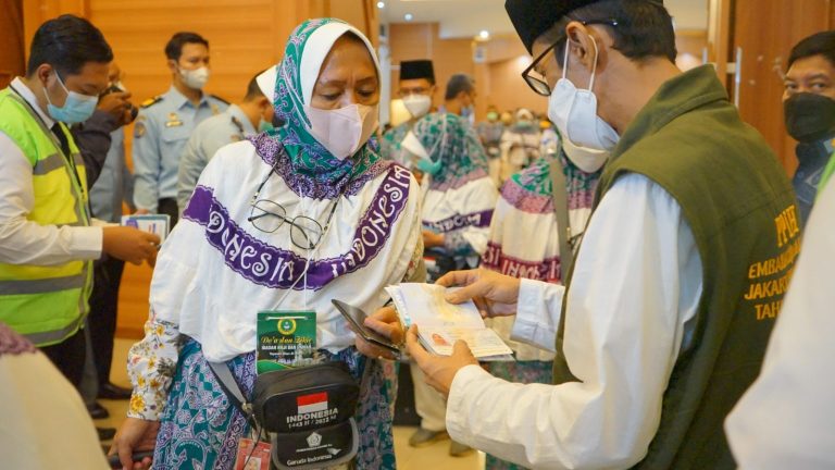 Imigrasi Terbitkan Hampir 70 Ribu Paspor Tujuan Haji di Kuartal Pertama Tahun Ini