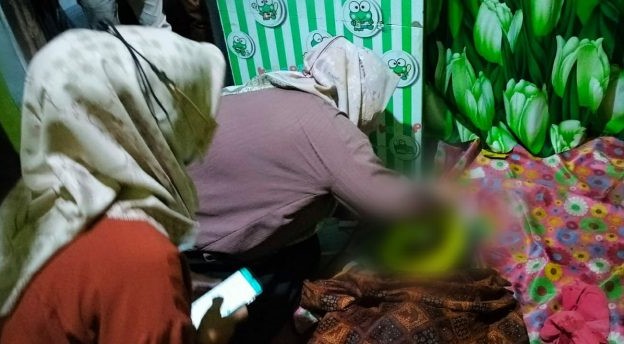 Bermain dengan Dua Temannya di Sungai, Pelajar di Tuntang hanyut