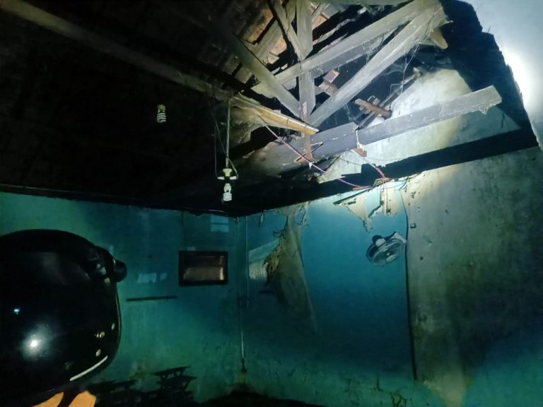 Diduga Korsleting Listrik, Masjid Darul Akrom Wiradesa Terbakar