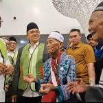 Menag melepas keberangkatan jemaah haji kloter KJT-01, di Bandara Kertajati, Minggu (28/05)