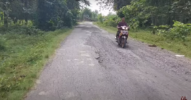Bupati Komitmen Lanjutkan Pembangunan Jalan Kunduran – Botoreco - Doplang