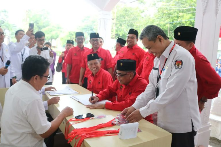KPU Jepara Terima Dokumen Pengajuan Bakal Calon DPRD dari Empat Parpol