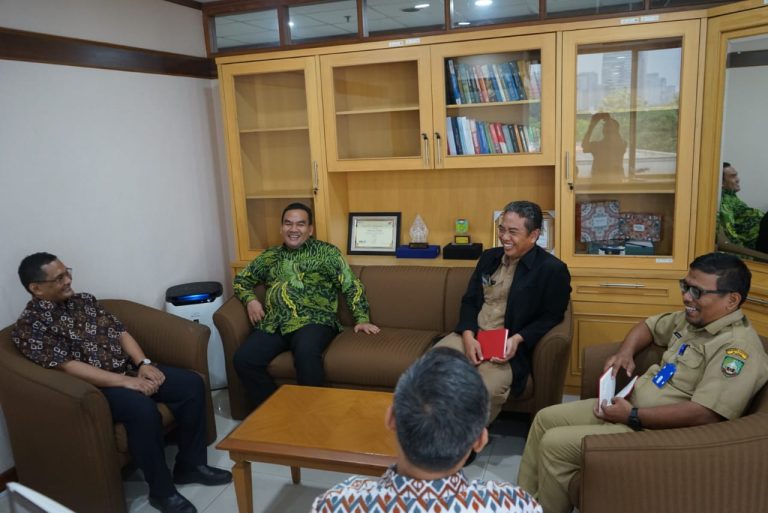 Datangi Bappenas, Bupati Minta Dukungan Pembangunan Jalan di Blora
