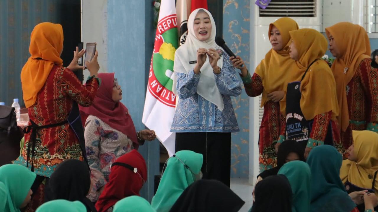 Lewat Seni Kriya, Guru PAUD Didorong Ciptakan Media Belajar