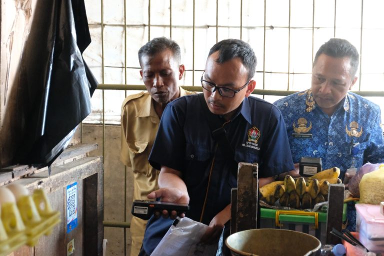 Tingkatkan Kepercayaan Masyarakat, Dinkopdag Launching E-Retibusi