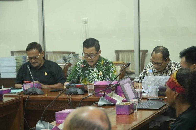 Dinilai Merugikan dan Merusak Biota Laut, Warga Minta Tambak Udang di Karimunjawa Ditutup