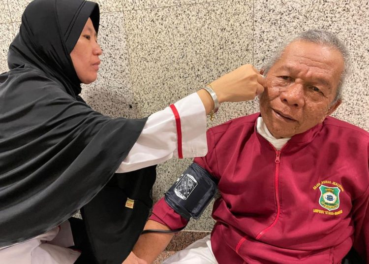 1.600 Tenaga Kesehatan Haji Siap Layani Jemaah di Masing-masing Kloter