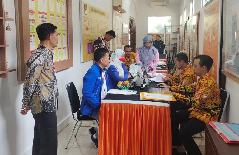 PPP dan PAN, Resmi Ajukan Bakal Calon Anggota Legislatif ke KPU