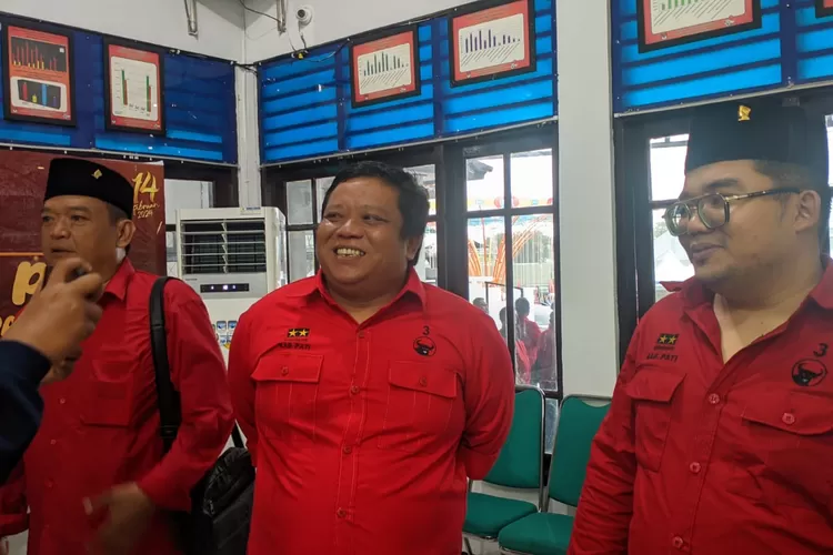 Mundur dari Jabatan, Eks-Ketua KPU Pati Daftar Bacaleg Melalui PDIP