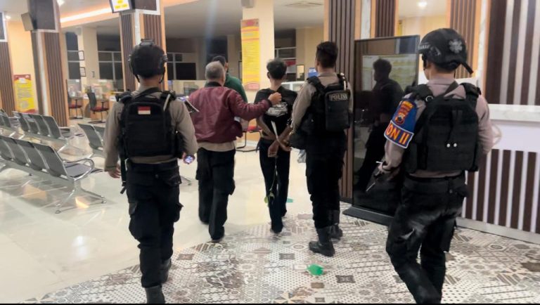 Tim Sparta Polresta Surakarta Gagalkan Aksi Pencurian di Toko Froozenfood