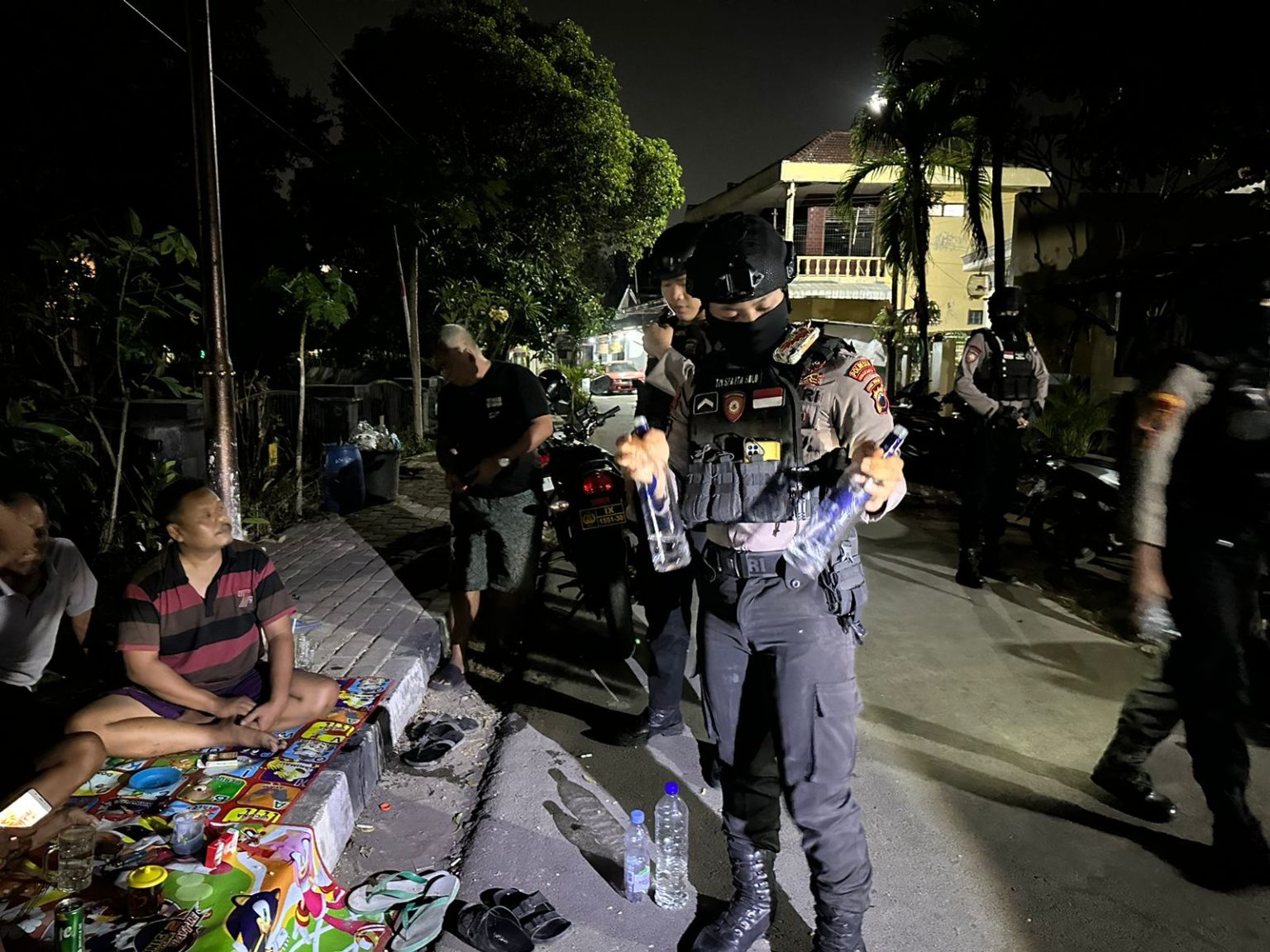 Asyik Pesta Miras, Delapan Warga Diamankan Tim Sparta Polresta Surakarta