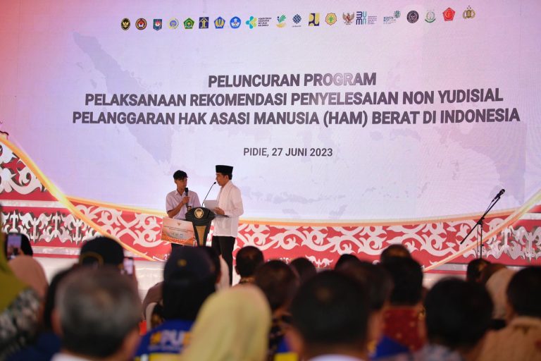 Kemendikbudristek Berikan Beasiswa Pendidikan kepada Anak Korban Pelanggaran HAM di Aceh