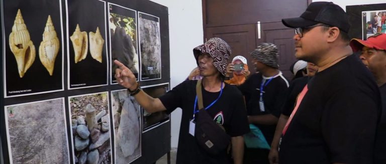 Semarak Hari Jadi Lasem, Wabup Hanies Buka Pameran Foto dan Benda Bersejarah
