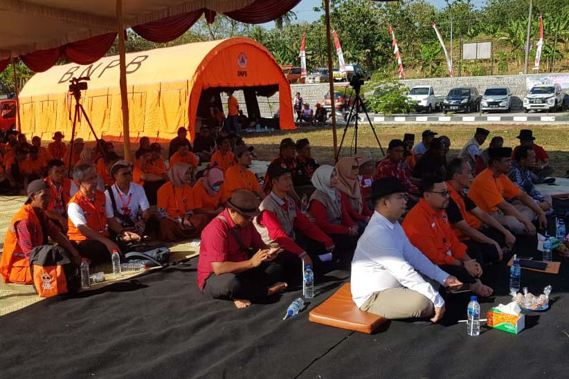 Relawan mengikuti Jambore Relawan Kabupaten Boyolali Tahun 2023 di halaman Kantor Kecamatan Wonosamodro, Sabtu (09/06)