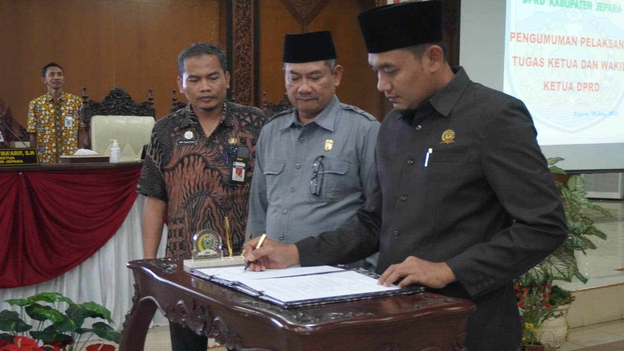 Maskuri dan Nur Khamid Resmi Menjadi Plt Ketua dan Plt Wakil Ketua DPRD Jepara
