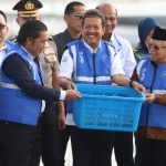 Wapres Ma’ruf Amin dan Menteri KKP Panen 249 Ton Udang di Tambak Modern Terbesar