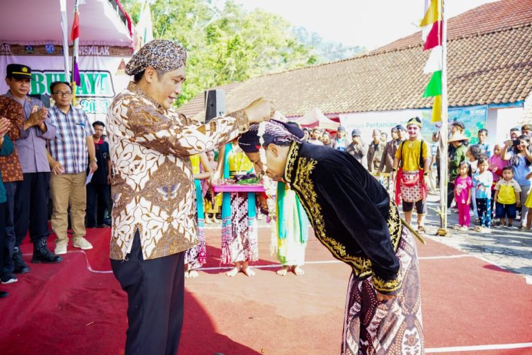 Nomor 2 Se-Indonesia, Desa Giritengah Raih Nominasi Desa Budaya