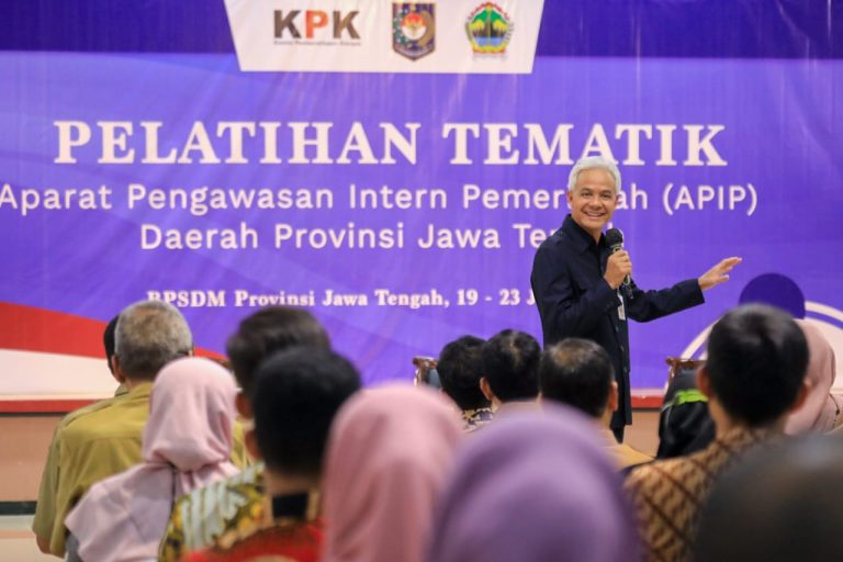 Ganjar Beri Penguatan Materi Antikorupsi, Saat Jadi Mentor Inspektorat se-Jateng
