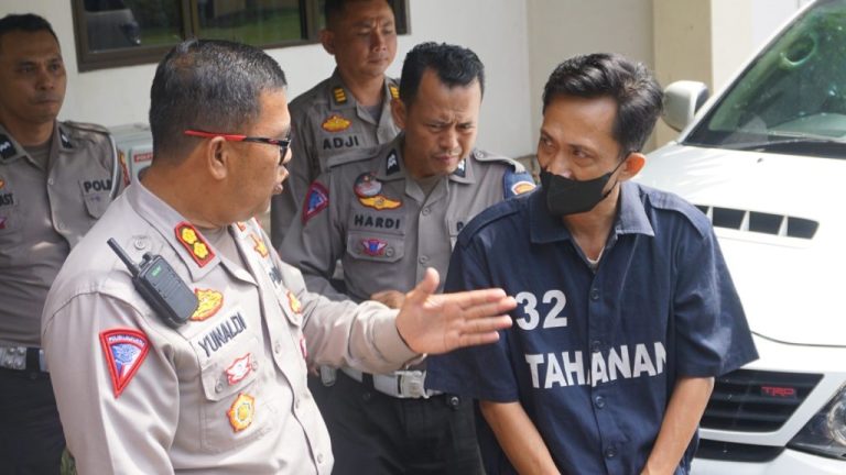 Polrestabes Semarang Ungkap Kasus Tabrak Lari Fortuner TKP Widoharjo
