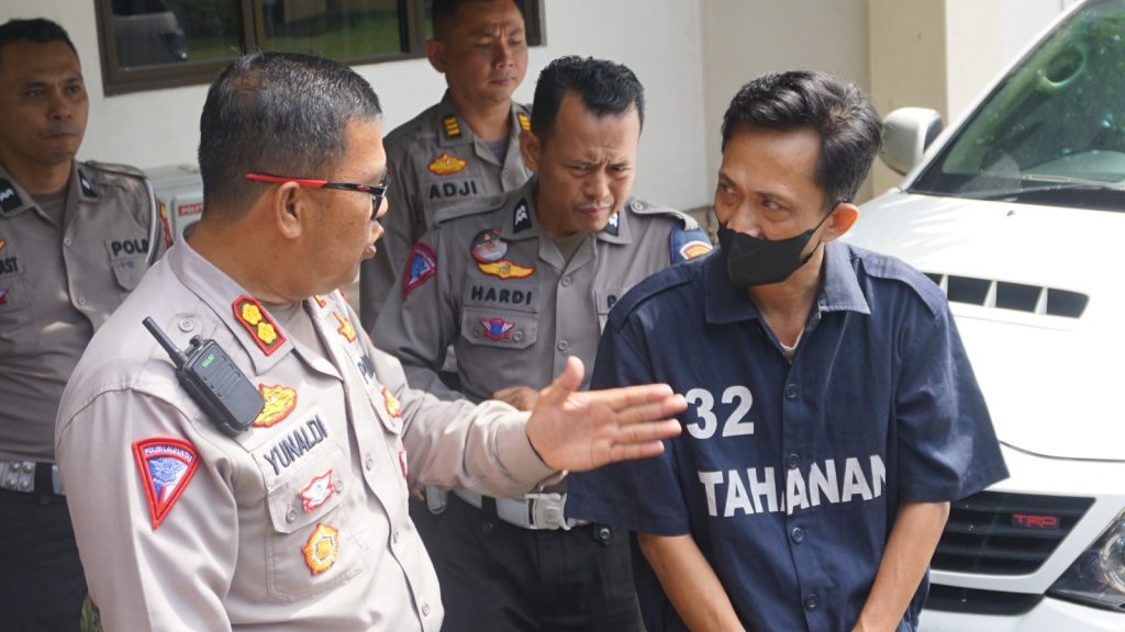 Polrestabes Semarang Ungkap Kasus Tabrak Lari Fortuner TKP Widoharjo