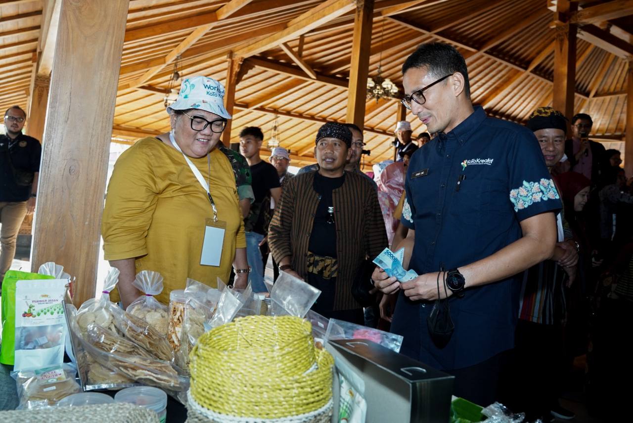Menparekraf Komitmen Gunung Kidul Jadikan Seni Pertunjukan Sebagai Subsektor Unggulan