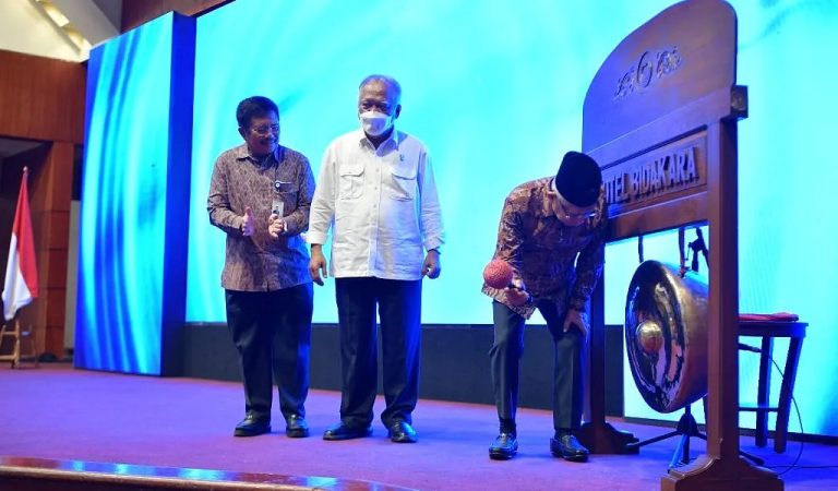 Wapres Sampaikan Lima Strategi Penyediaan Air Bersih yang Layak dan Aman