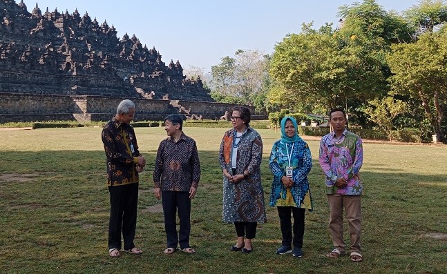 Kunjungi Borobudur, Kaisar Jepang Kagumi Saluran Air Kuno Jaladuara
