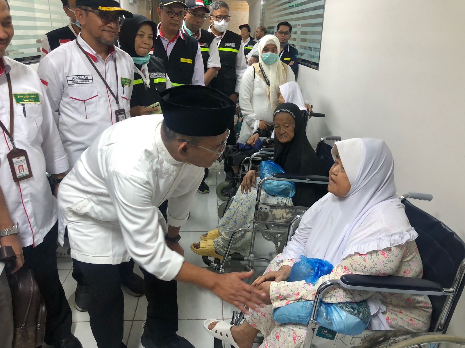 Lanjut Ke Kota Madinah, Muhadjir Minta Jamaah Haji Lansia Untuk Utamakan Kesehatan