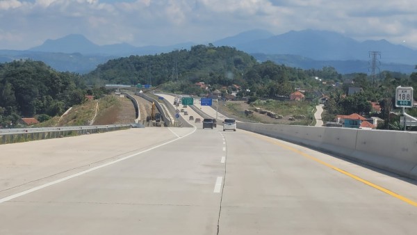 Kementerian PUPR Pastikan Jalan Tol Cisumdawu Ruas Cimalaka-Dawuan Operasional Juni 2023