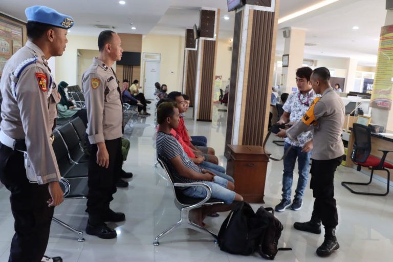 Diselesaikan Secara Restorative Justice, Pencuri Kotak Amal di Masjid Nurul Huda Manahan
