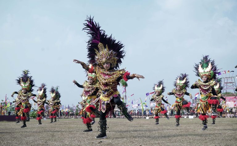 Tari Topeng Ireng Meriahkan Jambore Kwartir Cabang Boyolali