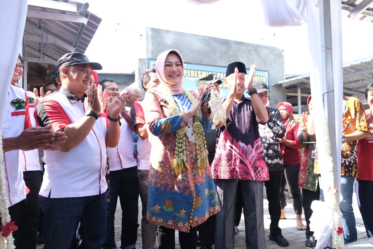 Gunakan Dana Desa, Bupati Sri Mulyani Resmikan Pasar Krido Mulyo Prambanan