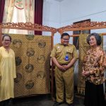 Museum Batik Terima Koleksi Kain dan Selendang Batik Pribadi dari Keluarga Bung Hatta