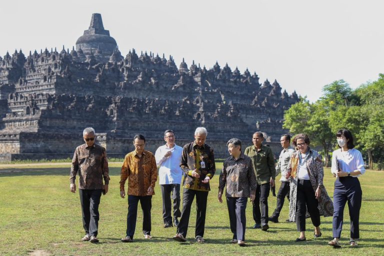 Kaisar Jepang Naruhito Berkunjung ke Candi Borobudur, Memori Nostalgia Ayahanda Akihito
