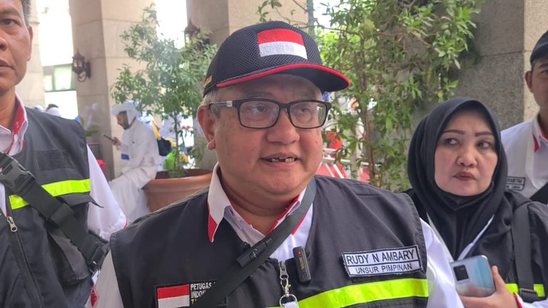 Kemenag Pantau Pelayanan PIHK, 6.202 Jemaah Haji Khusus Berangkat ke Makkah