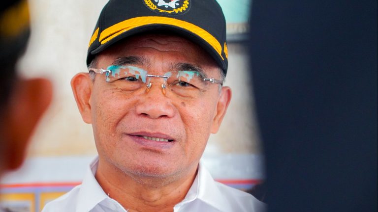Kedepankan Prinsip Keadilan, Menko PMK Apresiasi Aturan Jemaah Lansia Tanpa Pendamping