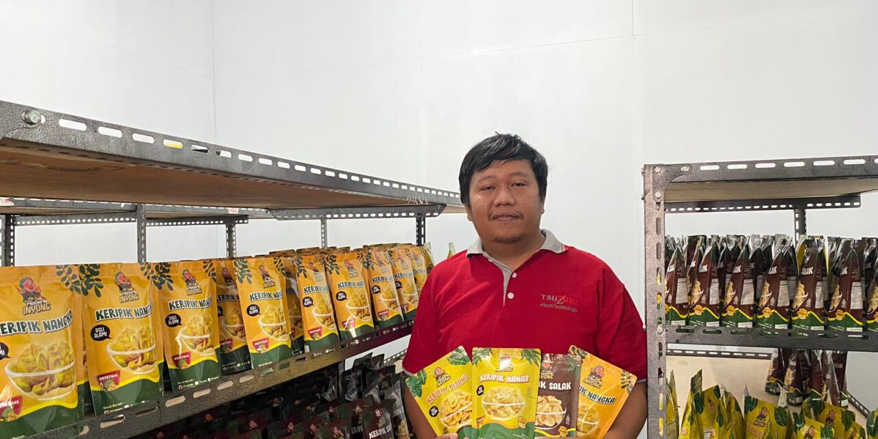 Cemilan Keripik Buah, Cara Lain Makan Buah dari Mboke Inyong
