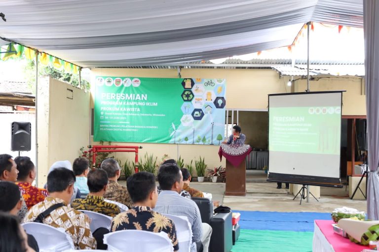 Program Kampung Iklim, Menciptakan Masyarakat Peduli Lingkungan