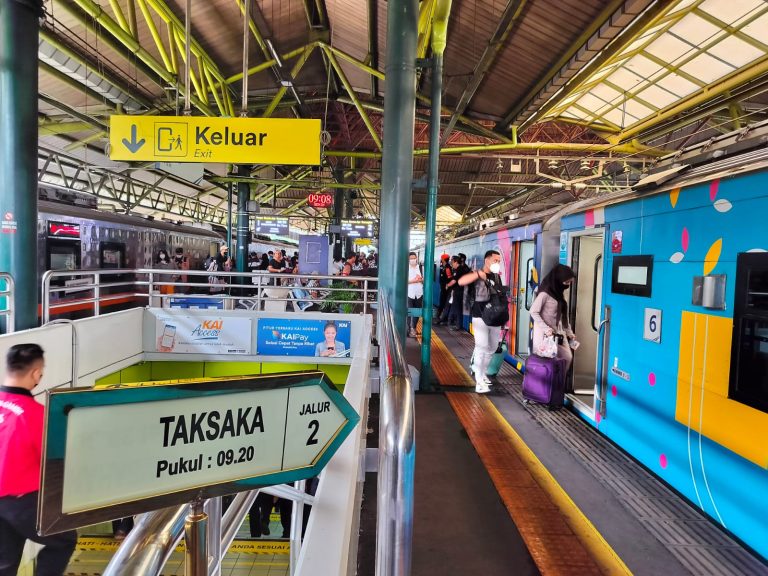 Long Weekend Iduladha 1444 H, KAI Tambah 18 Perjalanan KA Jarak Jauh