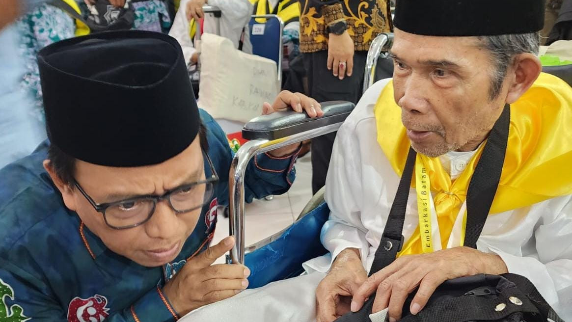 Keberangkatan Gelombang Kedua, Jemaah Haji Diminta Kenakan Kain Ihram Sejak Embarkasi