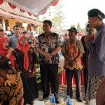 Guru Honorer di Grobogan Dapat Motor dari Ganjar, Setelah Rumahnya Jadi Tempat Belajar