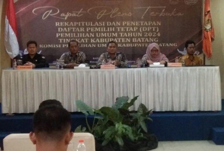Rapat Pleno, KPU Batang Tetapkan 619.869 DPT, 2.755 Pemilih Tak Mememenuhi Syarat